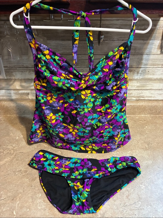 Allen B. By Allen Schwartz Other - Allen B Vibrant Floral Tankini Set in Purple, Teal & Yellow Top- 12 Bottom- 10